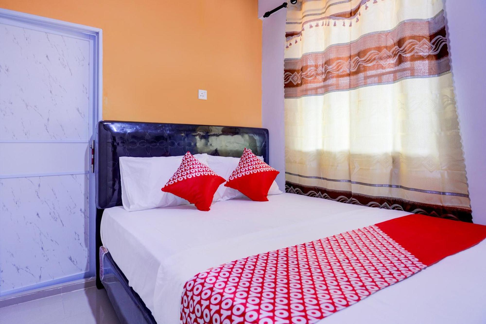 Super Oyo Capital O 93076 Batam Backpacker Guesthouse 2 Pembunuh Luaran gambar