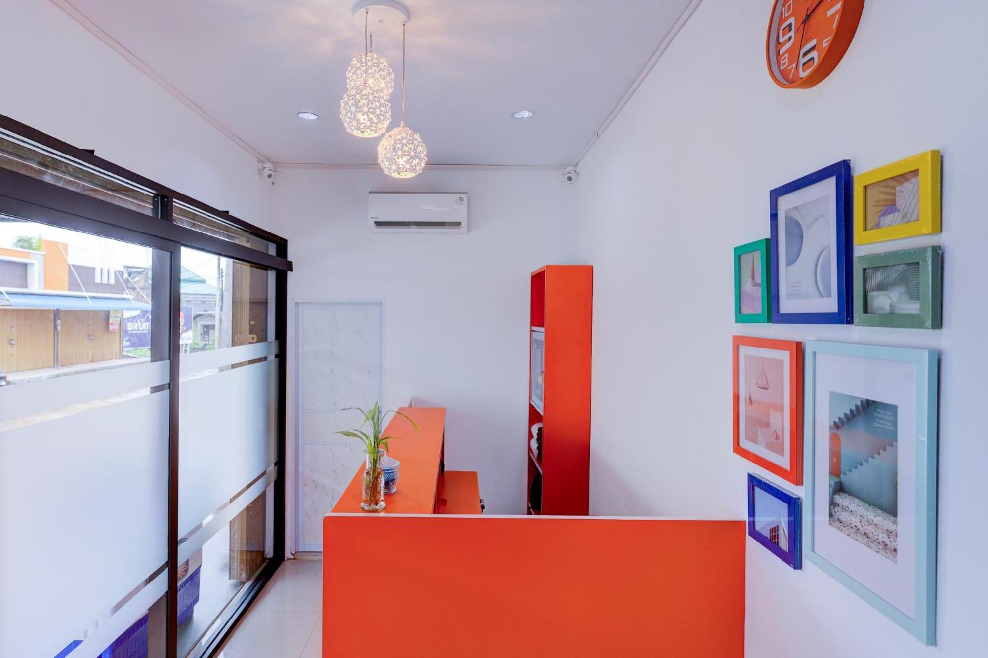 Super Oyo Capital O 93076 Batam Backpacker Guesthouse 2 Pembunuh Luaran gambar